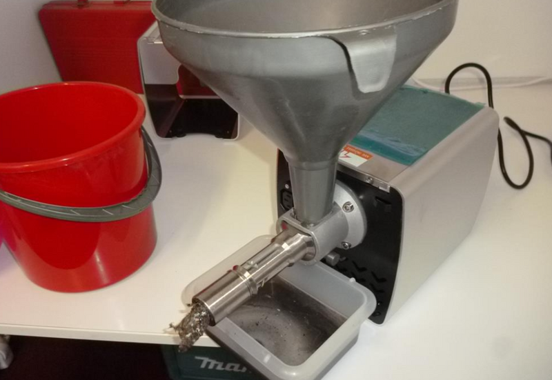 Presa ulei teste laborator